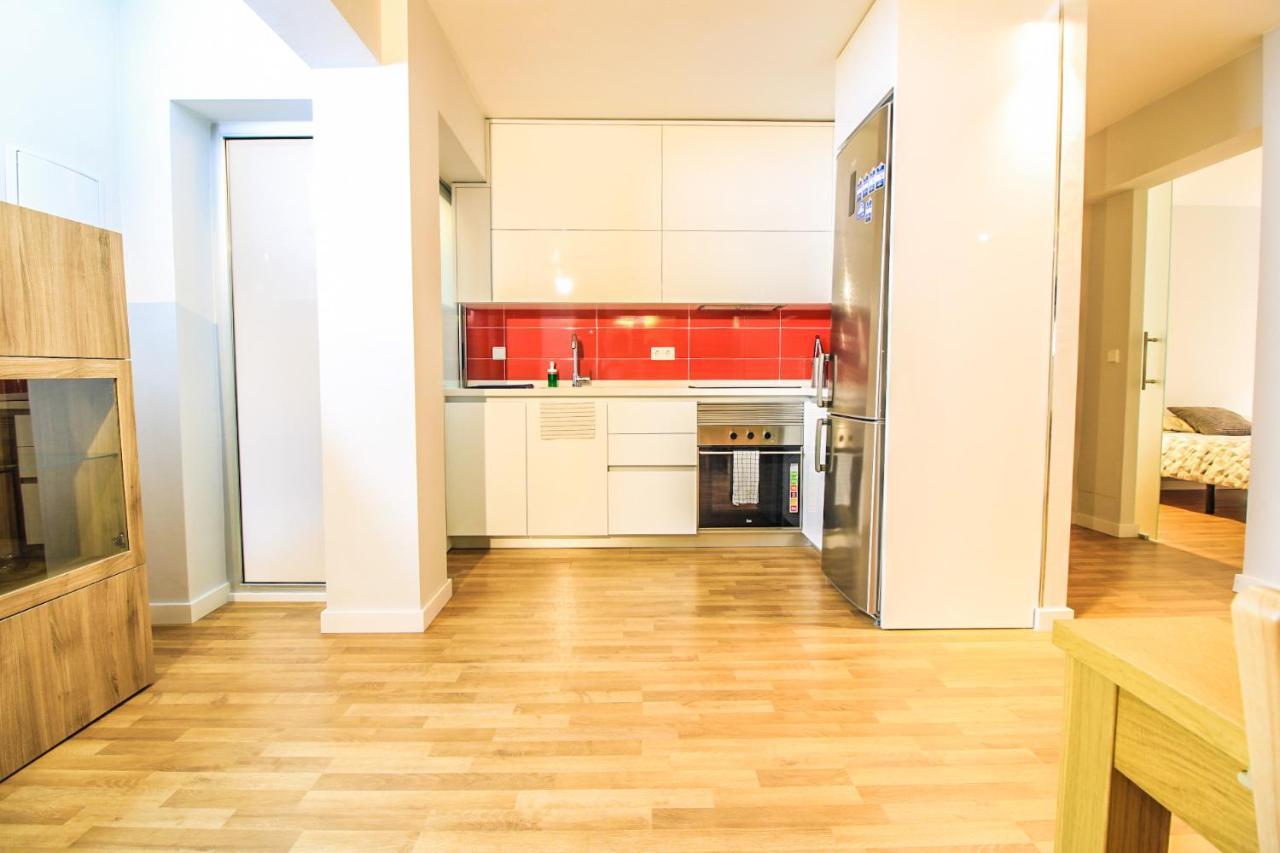 Lujoso Apartamento Centro Ciudad, Parking Privado Gratuito Мурсия Екстериор снимка