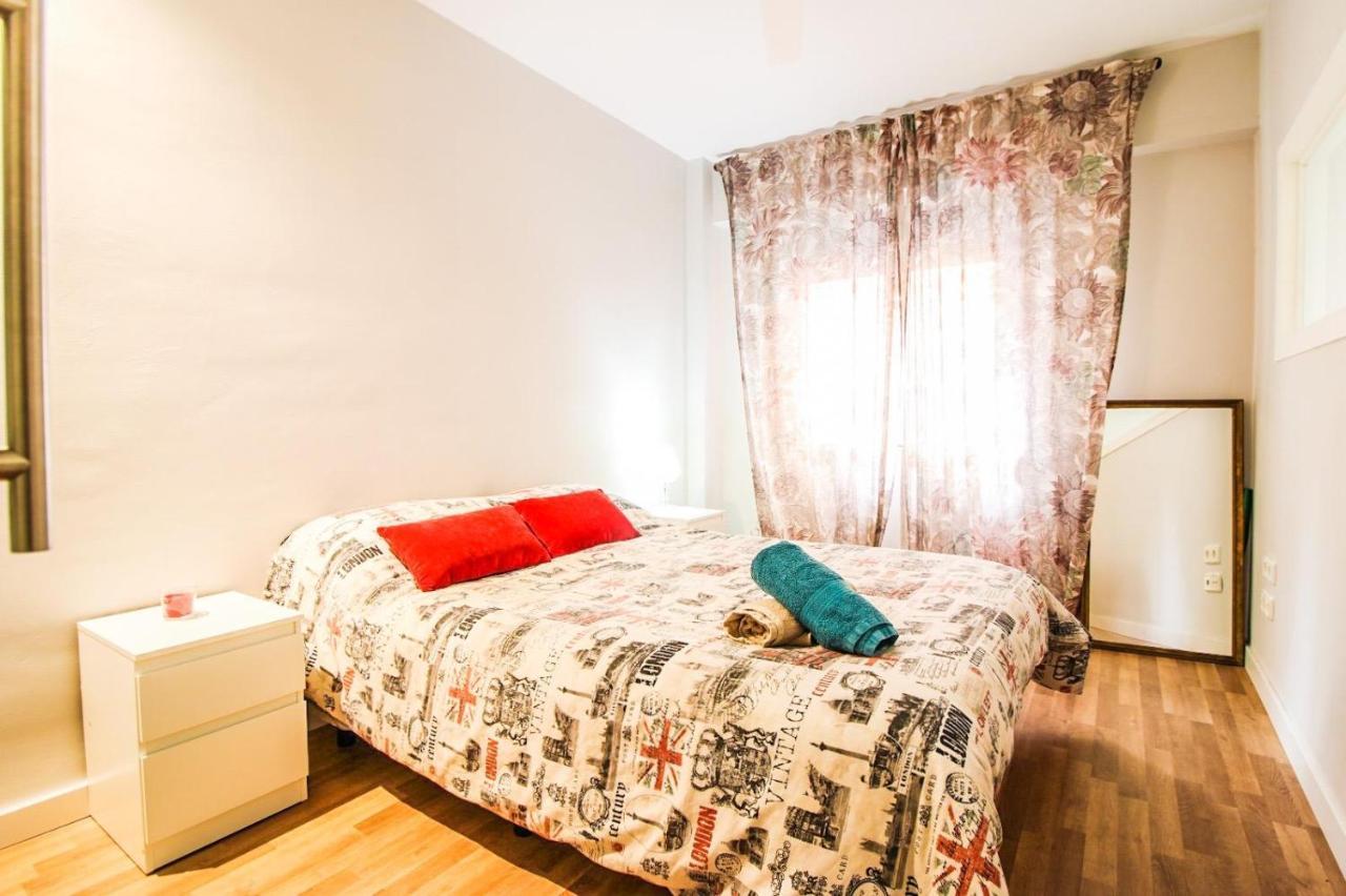 Lujoso Apartamento Centro Ciudad, Parking Privado Gratuito Мурсия Екстериор снимка