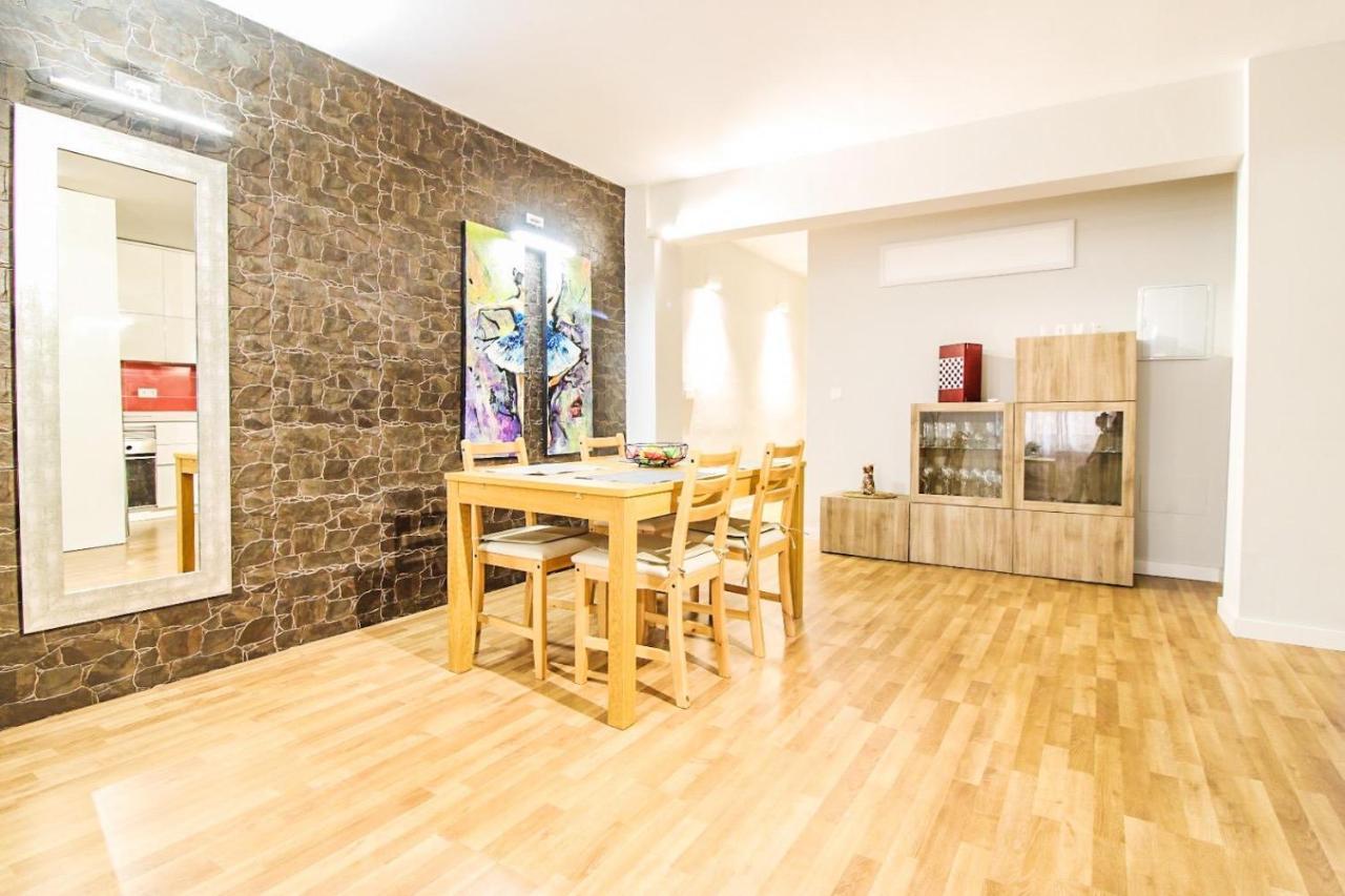 Lujoso Apartamento Centro Ciudad, Parking Privado Gratuito Мурсия Екстериор снимка