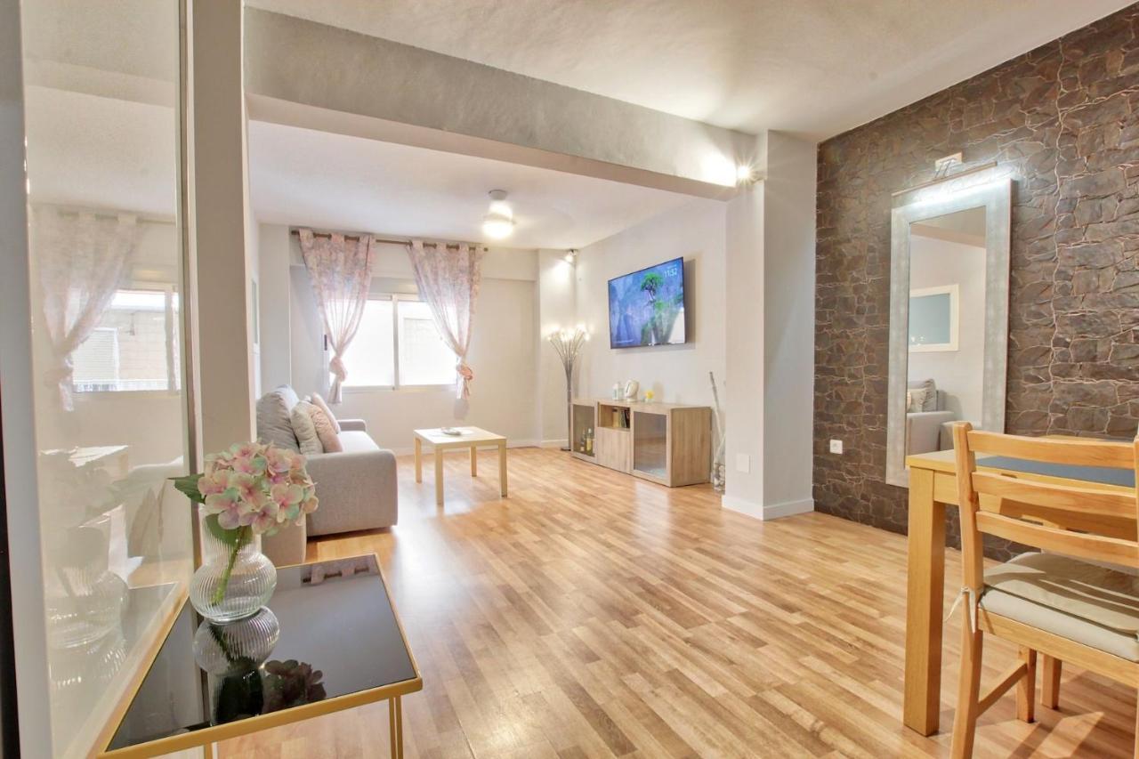 Lujoso Apartamento Centro Ciudad, Parking Privado Gratuito Мурсия Екстериор снимка