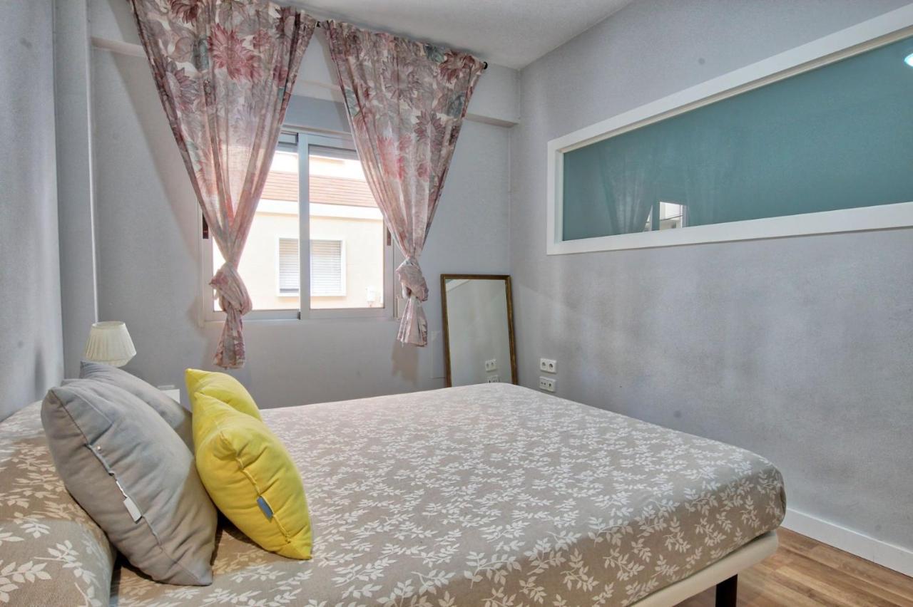 Lujoso Apartamento Centro Ciudad, Parking Privado Gratuito Мурсия Екстериор снимка