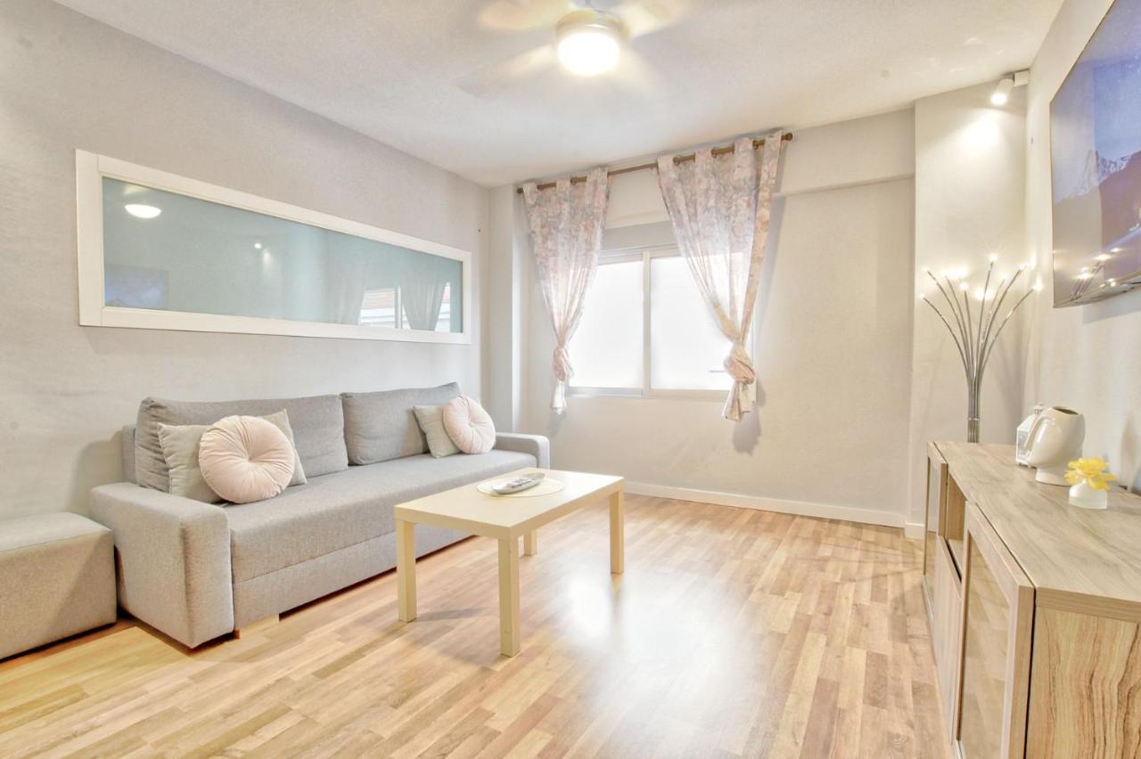 Lujoso Apartamento Centro Ciudad, Parking Privado Gratuito Мурсия Екстериор снимка